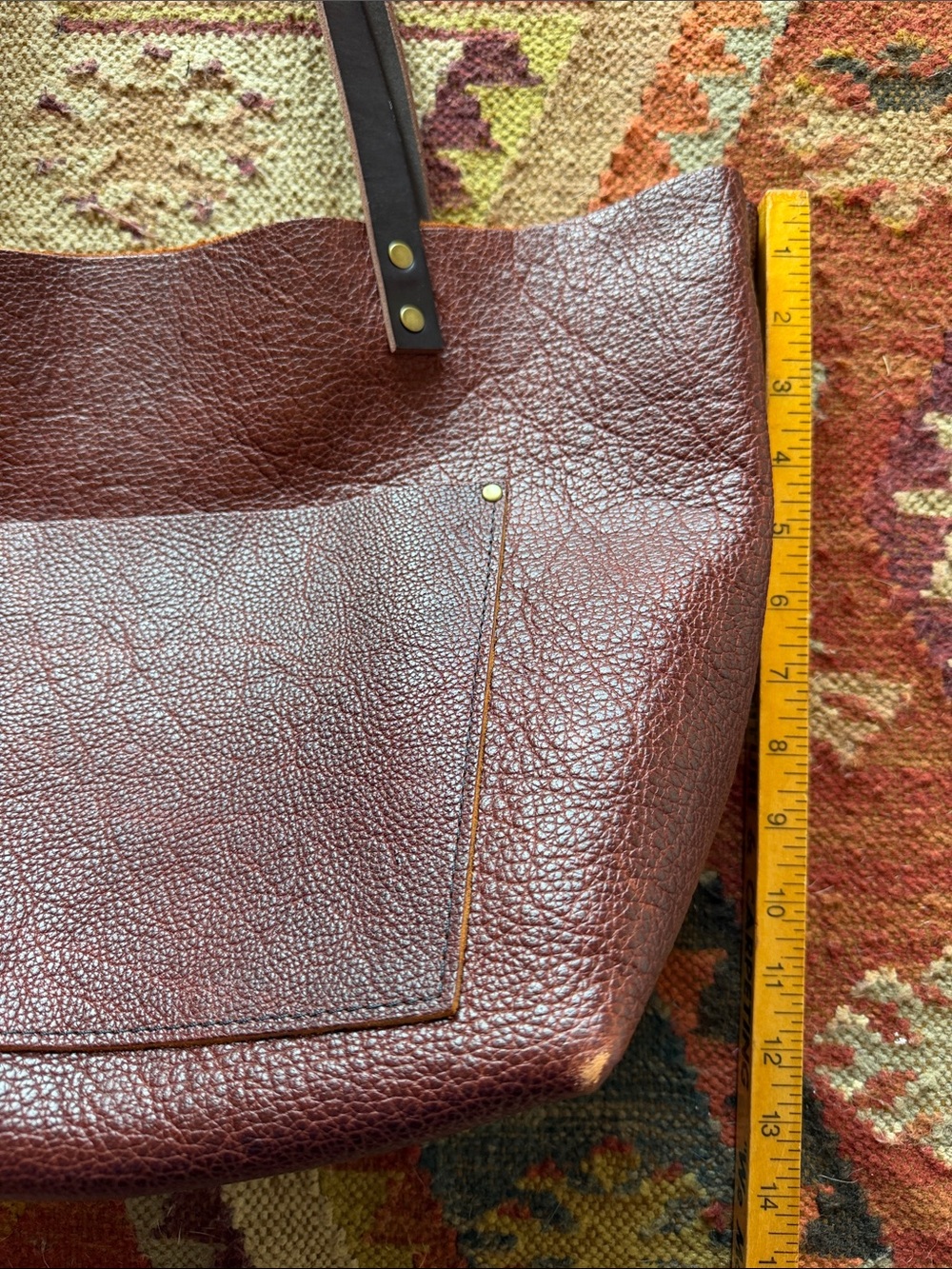 Portland Leather Classic Pebbled Leather Tote Bag in Burgundy. - Picture 9 of 12